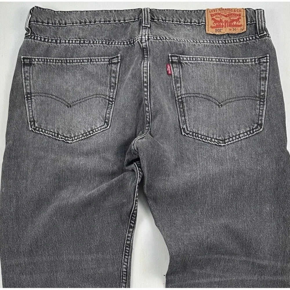 Levi’s 502 Tapered Leg Jeans Men Actual 36x29 Gray Faded Black Stretch Denim